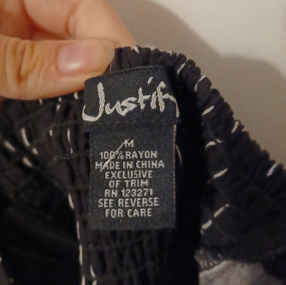 Black and white stripe dress - Picture 4 of 4